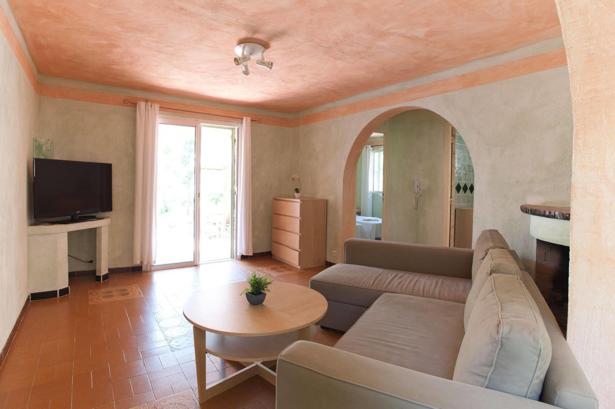 Domaine De Caranella Hotel